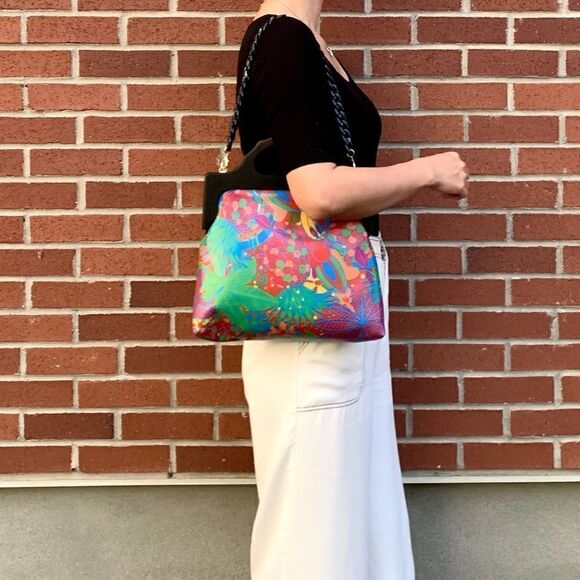 Genuine Leather Fruit Printed Gradient Color Wood Handle bag & 2 Chain Styles - Picture 4 of 16